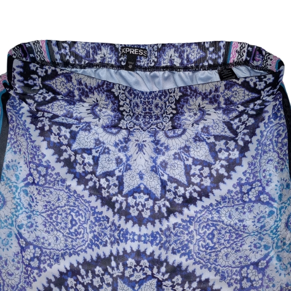 Mini skirt with sheer maxi overlay - Picture 3 of 9